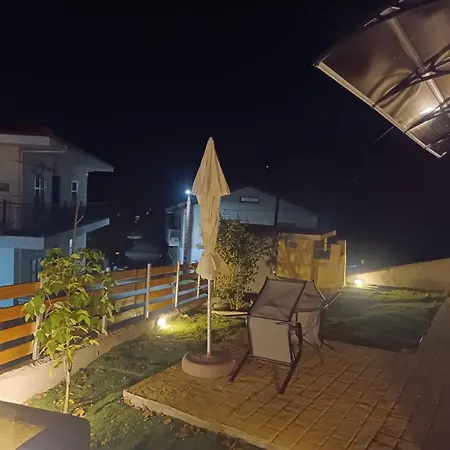 D&p Cell Oneiro. Hébergement de vacances