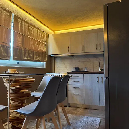 D&p Cell Oneiro. Hébergement de vacances *