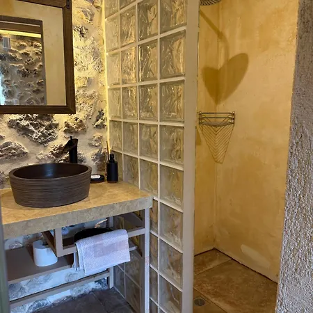 D&p Cell Oneiro. * Kalavryta